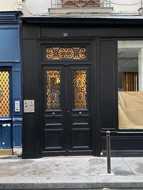 porte entrée immeuble